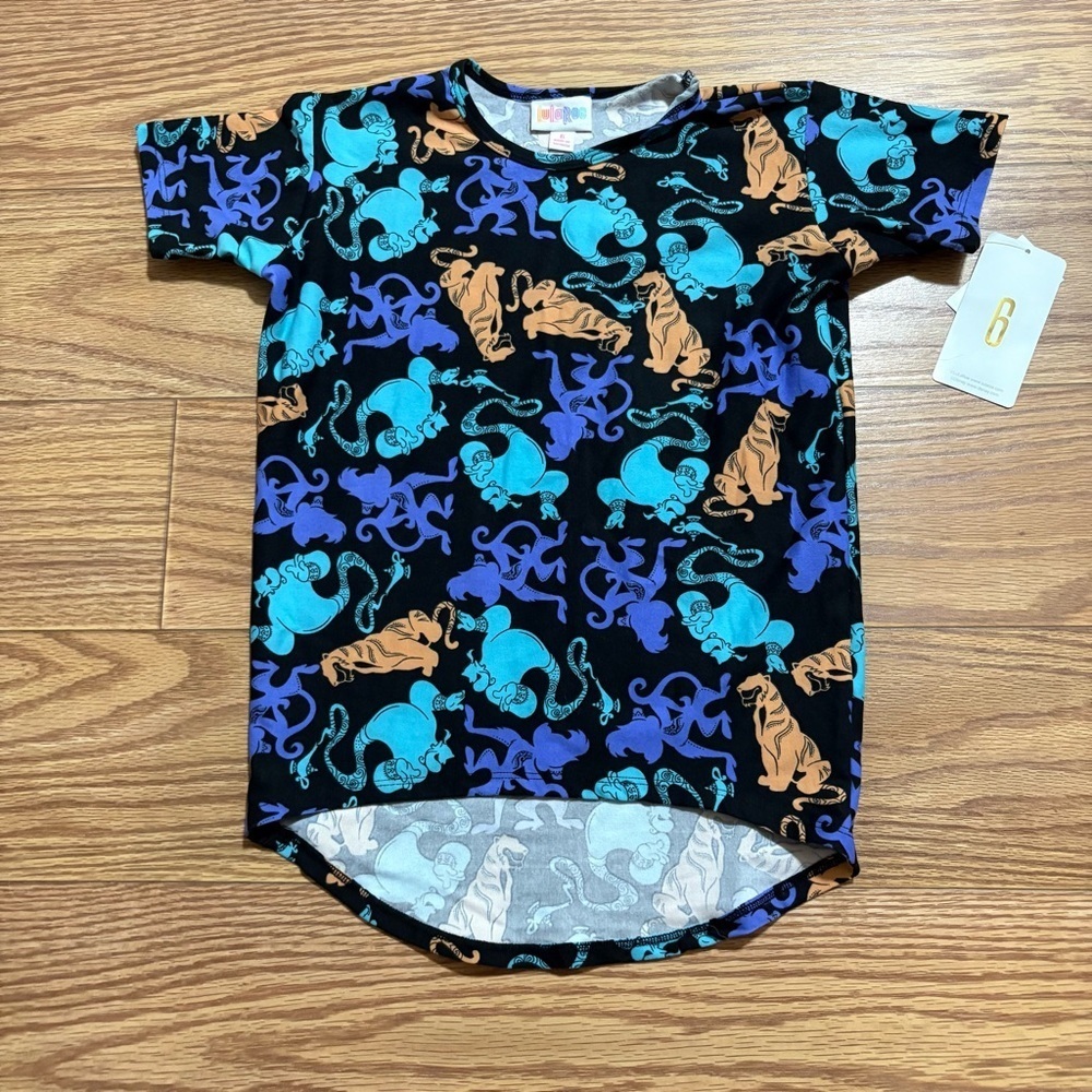 NEW Lularoe Aladdin Shirt 6